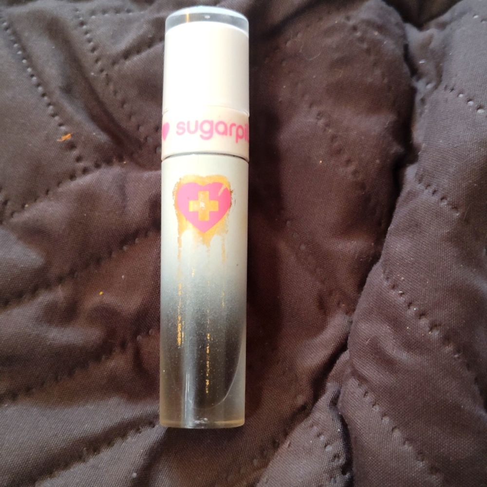 Lip gloss sugar pill